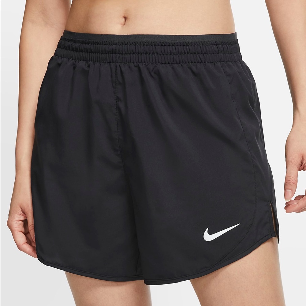 Nike Tempo Luxe Shorts